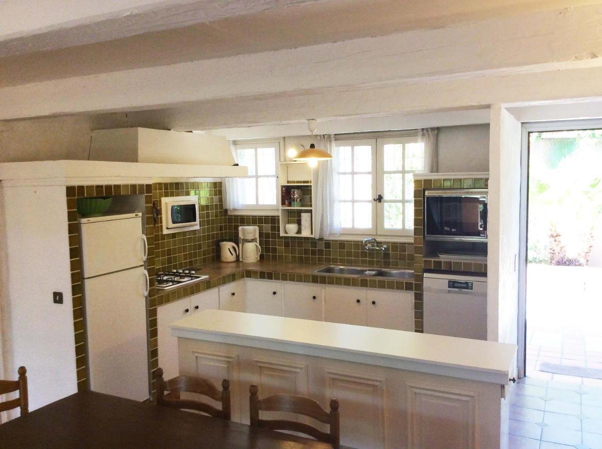 89 Le Grand Pin Lägenhet Sainte-Maxime Exteriör bild