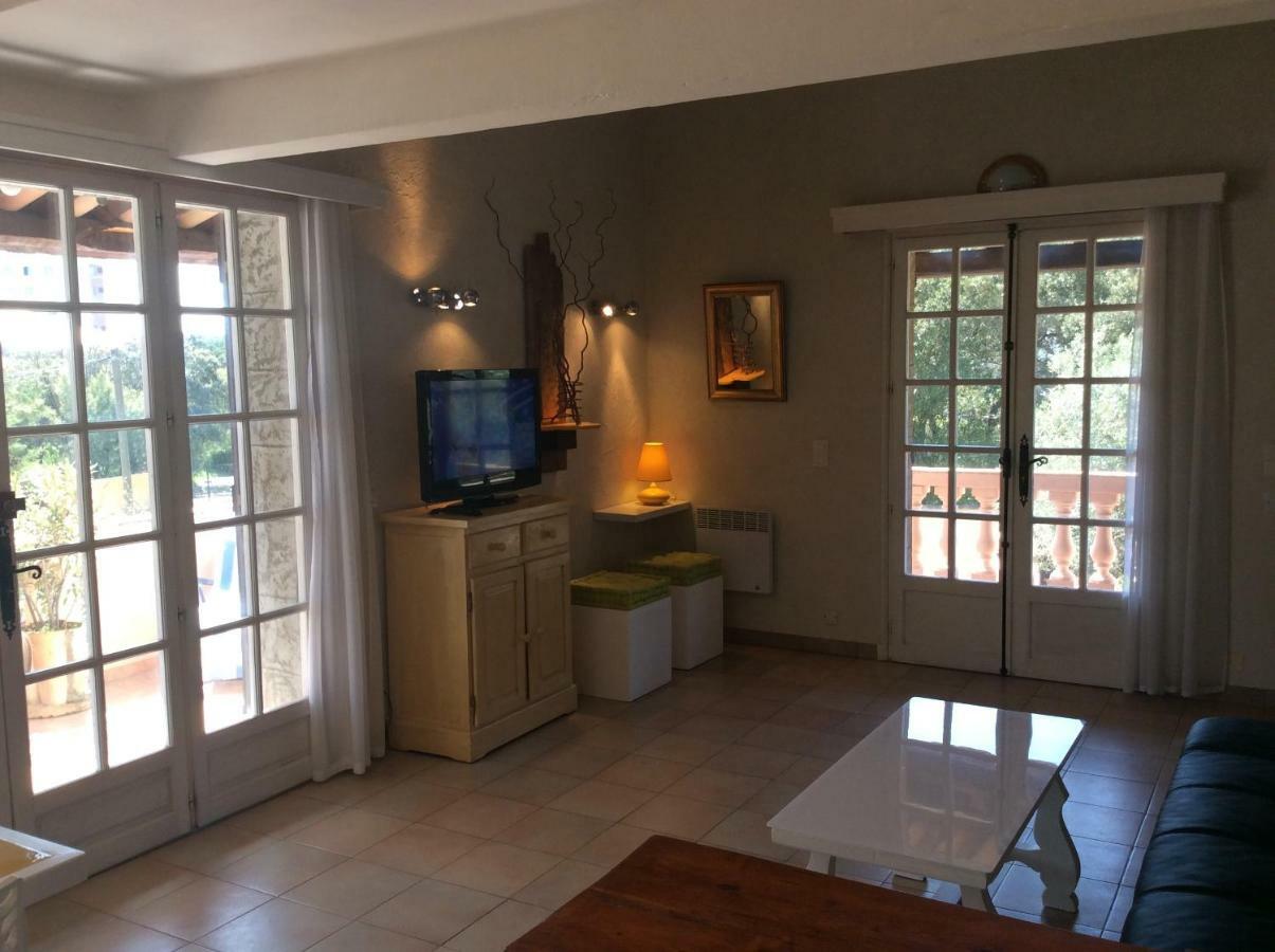 89 Le Grand Pin Lägenhet Sainte-Maxime Exteriör bild