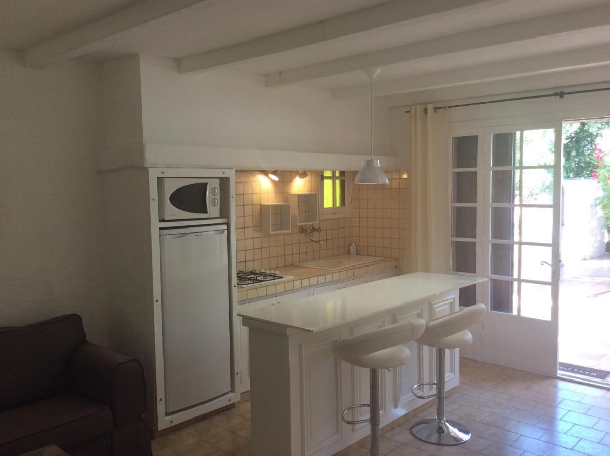 89 Le Grand Pin Lägenhet Sainte-Maxime Exteriör bild